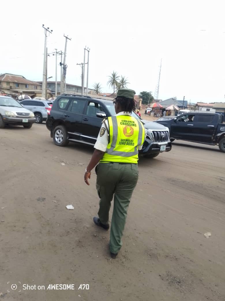 Read more about the article TRAFFIC UPDATE ALONG INTERCHANGE/SAGAMU EXPRESSWAY:⚠️ ⚠️ ⚠️